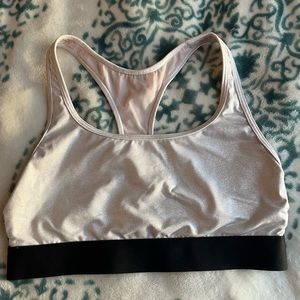 SOLD Victoria sport sports bra